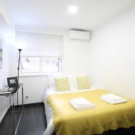 01 Nice Flat By Olivais *