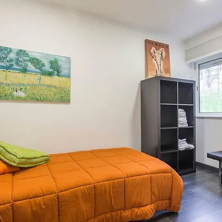 Appartamento 01 Nice Flat By Olivais Lisbona